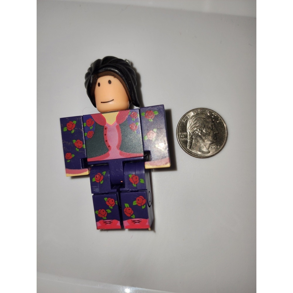 Roblox Top Runway Model Celebrity Collection replacement Toy‎ Figure
